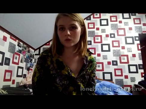 ❤️ Jèn etidyan blond ki soti nan Larisi renmen pi gwo Dick. ☑ Pornografi difisil nan ht.123sex.ru