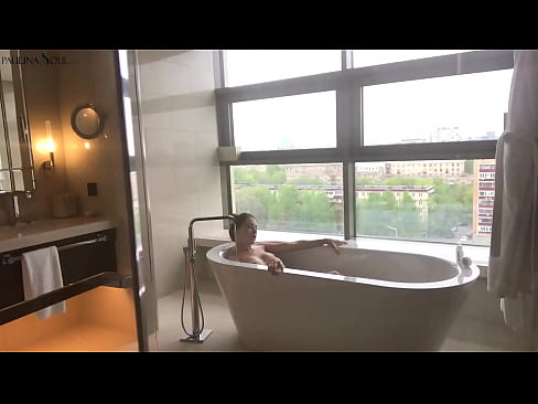 ❤️ Enorme Babe Pasyone jerking nan Pussy li nan twalèt la ☑ Pornografi difisil nan ht.123sex.ru